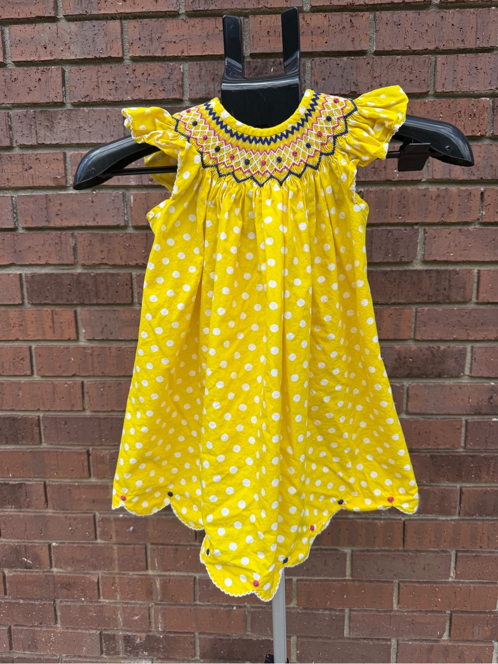 Boutique Smocked Bishop Dress Yellow Polka Dot Scalloped Hem Girls Size 4T VGUC